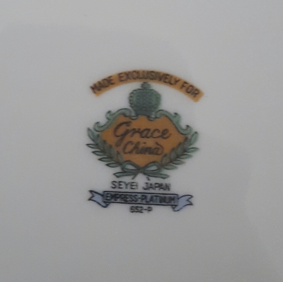 Grace China plates - Picture 2 of 2